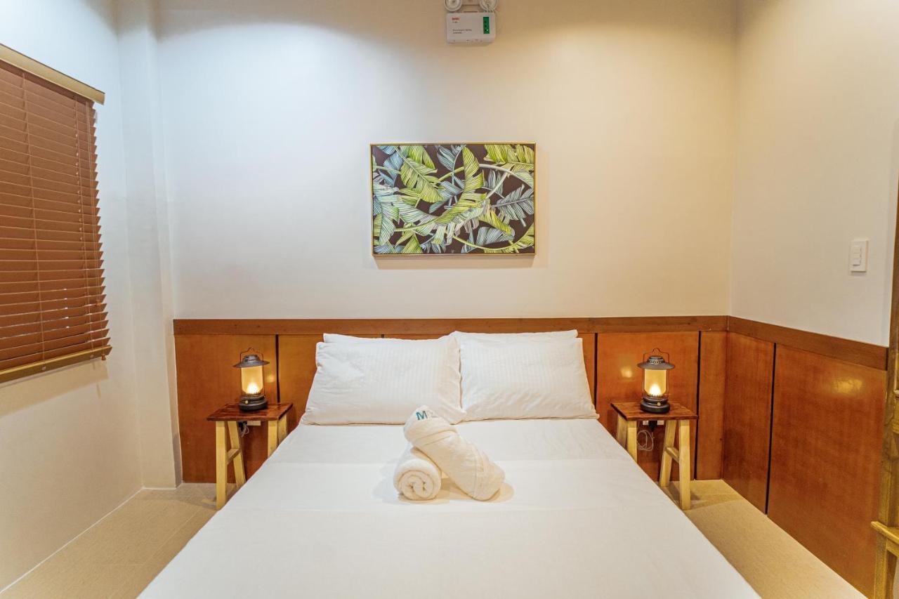 Marieli Suites Near Panglao International Airport Екстер'єр фото
